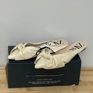 Zara Flat Leather Shoes with Tie